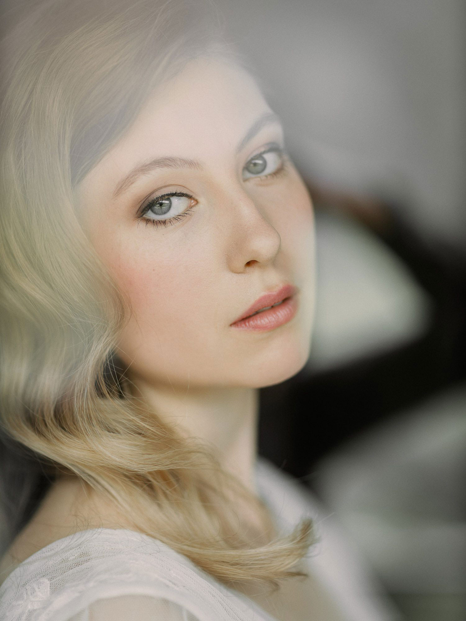 bridal-hair-and-makeup-achensee-tyrol-austria-styled-Wedding-002 bridalhairandmakeup makeup Artist achensee tyrol austria destination Wedding Melanie R.